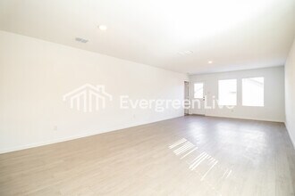 216 Sycamore Pl in Wilmer, TX - Building Photo - Building Photo