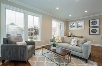 Luxury Townhouses in Greenwich, CT - Foto de edificio - Building Photo