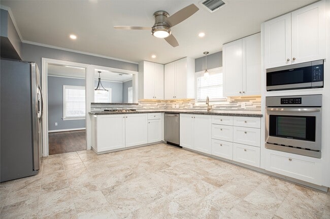 property at 1202 Birdsall St