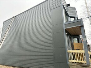 6321 S Eberhart Ave in Chicago, IL - Foto de edificio - Building Photo