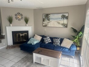 11316 Grandville Dr in Tampa, FL - Building Photo - Building Photo