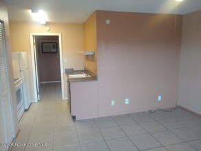 1717 Dixon Blvd in Cocoa, FL - Building Photo - Building Photo