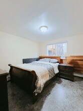 2901 Valleywood Dr in Anchorage, AK - Foto de edificio - Building Photo