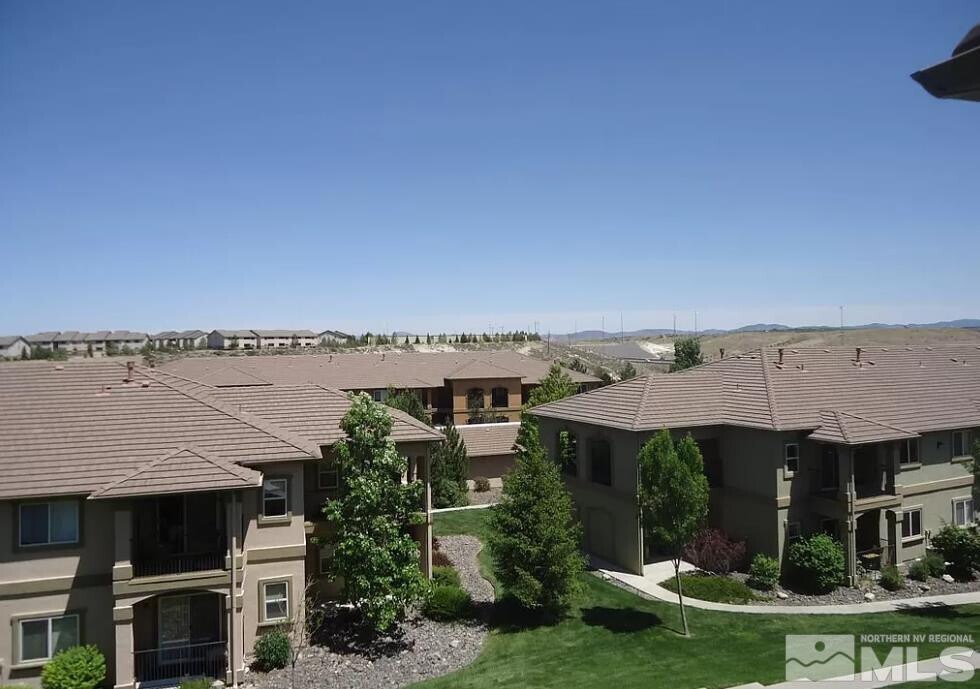 6850 Sharlands Ave. in Reno, NV - Building Photo