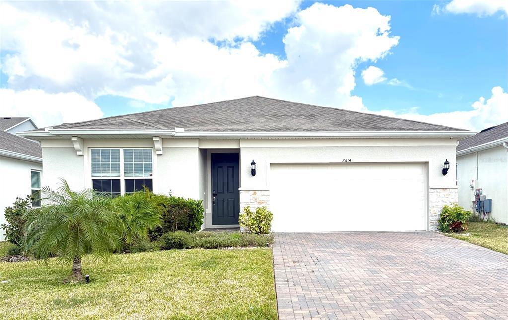 7614 Taormina Wy in Clermont, FL - Building Photo