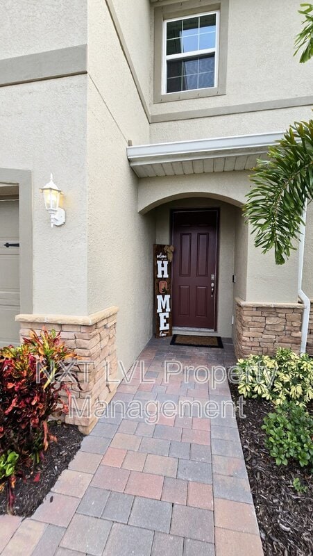 804 Heather Lk Ave in Cape Coral, FL - Building Photo - Building Photo