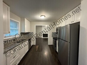 2111 Burgandy Dr in Charlotte, NC - Building Photo - Building Photo