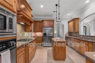 2009 Moses Creek Ct in College Station, TX - Building Photo - Building Photo