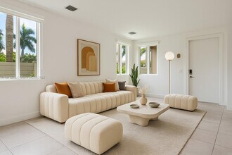 7205 NW 103rd Path in Doral, FL - Building Photo - Building Photo