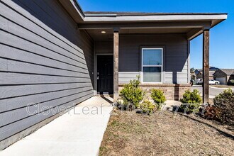 7415 Marina Del Rey in Converse, TX - Building Photo - Building Photo