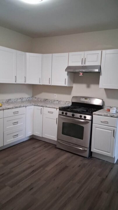 416-418-418 High St in Elizabeth, NJ - Building Photo