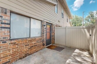 2240 Tarpley Rd in Carrollton, TX - Building Photo - Building Photo