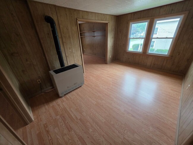 168 Market St in Saugerties, NY - Building Photo - Building Photo