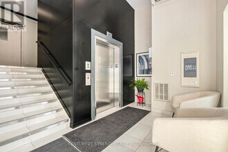 100-100 Cortile Private in Ottawa, ON - Building Photo - Building Photo
