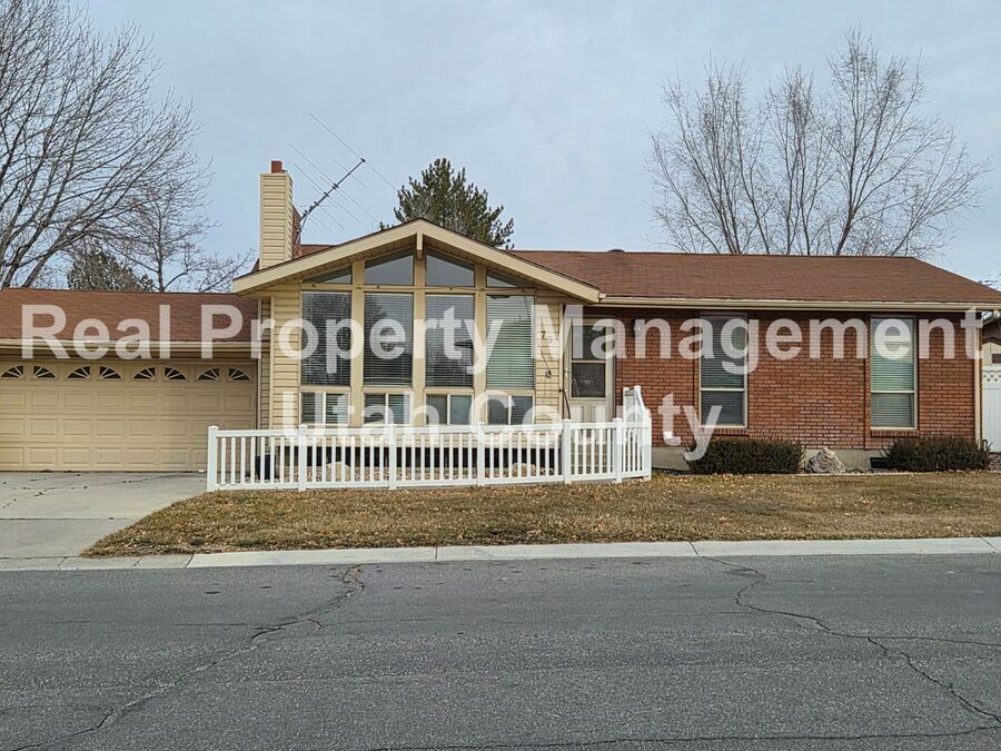 75 E 1864 S St in Orem, UT - Building Photo