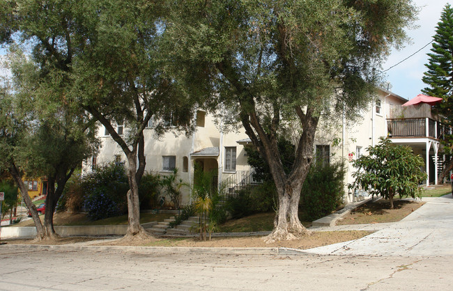 800-804 N Occidental Blvd in Los Angeles, CA - Building Photo - Building Photo