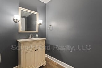 112 Lomond Ln in Cary, NC - Building Photo - Building Photo