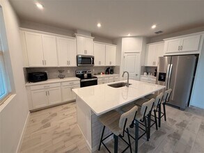 2700 Sweet Acacia Dr in Clermont, FL - Building Photo - Building Photo