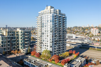 Q in New Westminster, BC - Building Photo - Building Photo