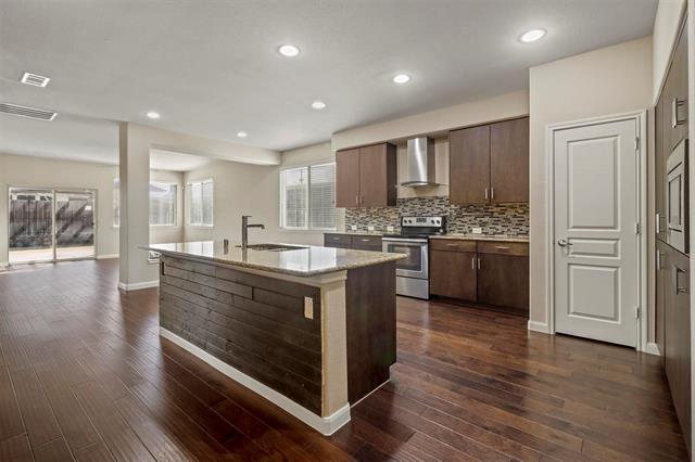 4082 Serene Dr in Forney, TX - Building Photo