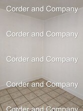 211 Adams St NE-Unit -211 Adams in Albuquerque, NM - Building Photo - Building Photo