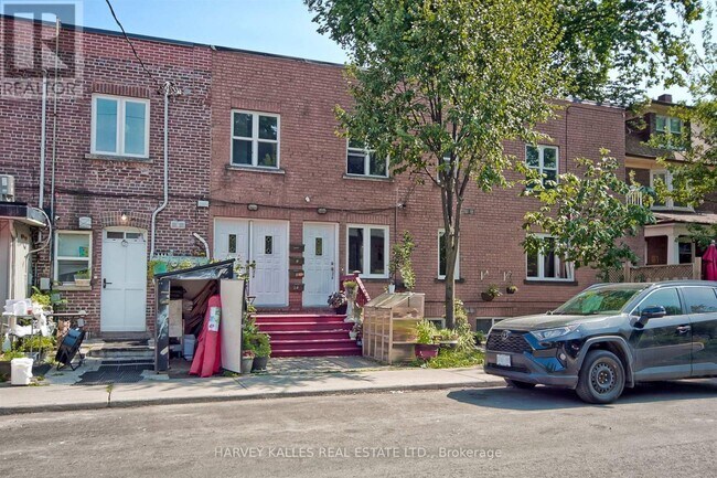 226 Greenwood Ave in Toronto, ON - Building Photo - Building Photo