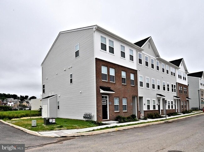 property at 40 U.S. Hwy 40