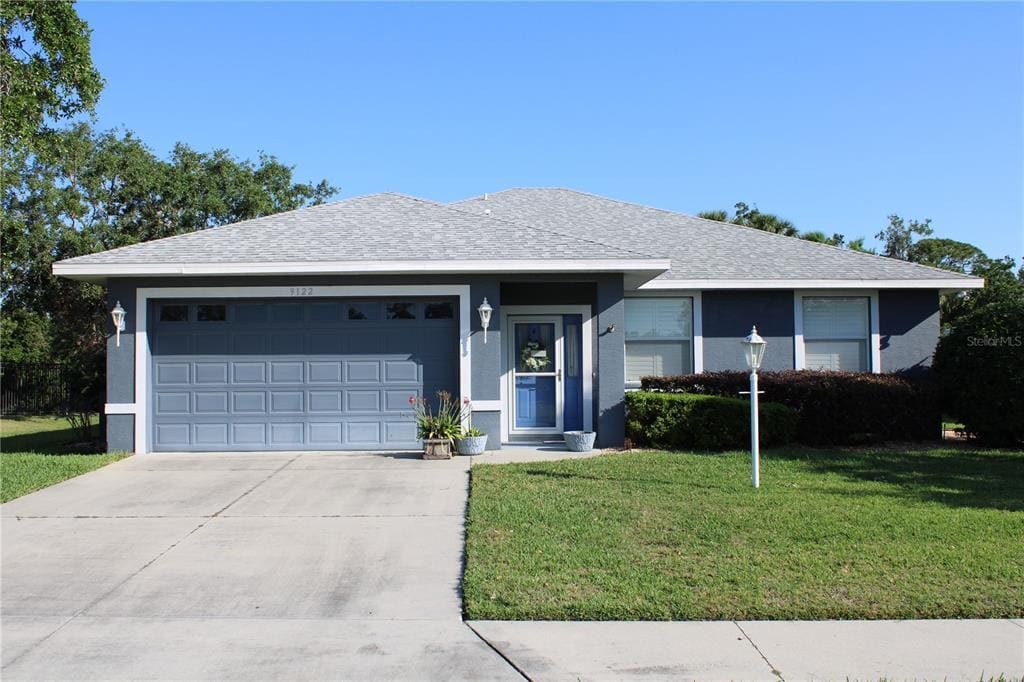 9122 64th Ct E in Parrish, FL - Building Photo