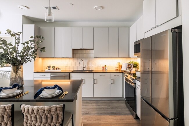 The Birch at 51 Washington in Conshohocken, PA - Building Photo - Building Photo