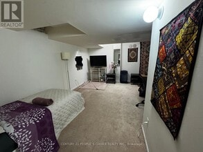409 Aspendale Cres in Mississauga, ON - Building Photo - Building Photo