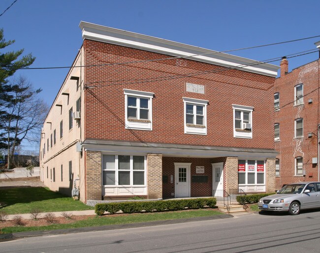 205-207 Central St in Bristol, CT - Building Photo - Building Photo