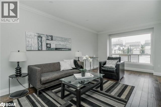 1534 Forestdale Ct in Oakville, ON - Building Photo - Building Photo