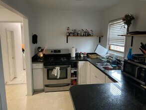 1320 Perry St in Denver, CO - Building Photo - Building Photo