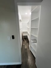 10730 Droxford St in Cerritos, CA - Building Photo - Building Photo