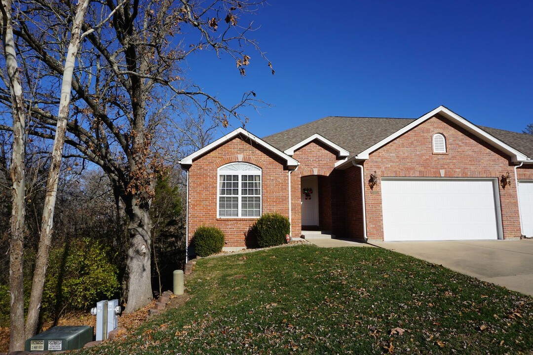 11945-11947 Village Cir in Rolla, MO - Building Photo