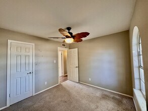 5122 Fairway Blvd in Wichita Falls, TX - Building Photo - Building Photo