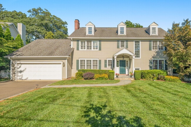 31 Old Wagon Rd in Greenwich, CT - Building Photo - Building Photo