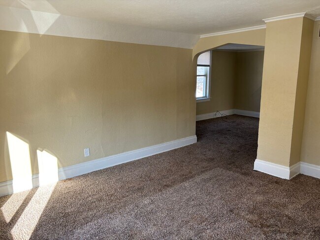 3010 Warsaw St in Toledo, OH - Building Photo - Building Photo