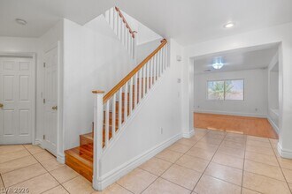 4784 Essen Ct in Las Vegas, NV - Building Photo - Building Photo