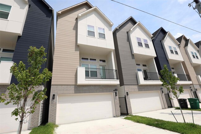 property at 4916 Brinkman St