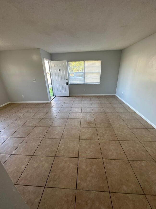 712 Eaverson St in Jacksonville, FL - Building Photo - Building Photo