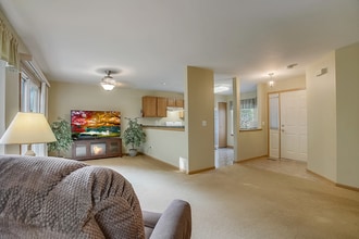 2314 Woodside Dr in Carpentersville, IL - Building Photo - Building Photo