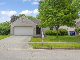 114 Mark Twain Ct in Dayton, OH - Building Photo