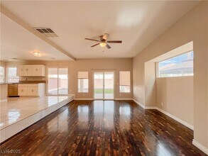 7638 Marine Current St in Las Vegas, NV - Building Photo - Building Photo