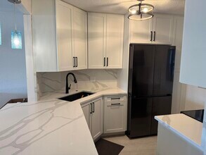 410 N Federal Hwy in Deerfield Beach, FL - Building Photo - Building Photo