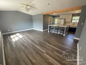 10518 Heatherwood Dr in Pensacola, FL - Foto de edificio - Building Photo