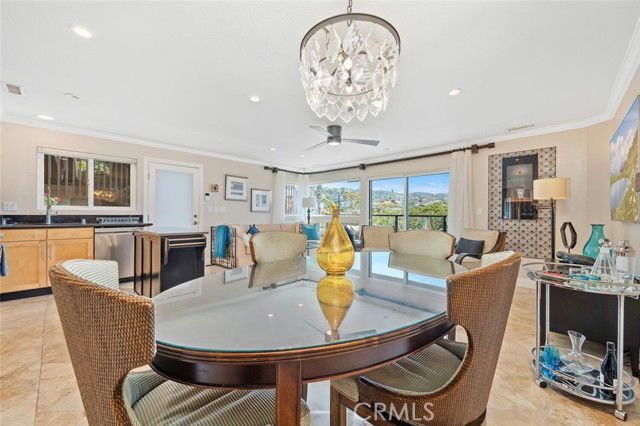 174 Cliff Dr in Laguna Beach, CA - Building Photo