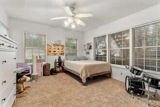 2204 Forest Trail in Austin, TX - Building Photo - Building Photo