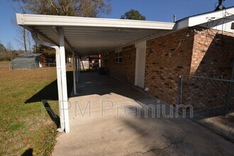 209 Cypress Dr in Baker, LA - Building Photo - Building Photo