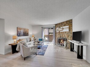 11985 E Harvard Ave in Aurora, CO - Building Photo - Building Photo